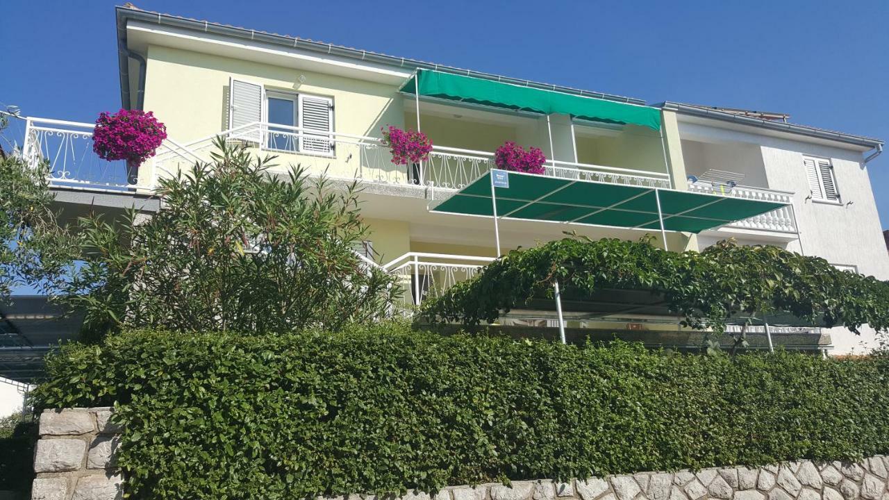Apartments Dario Крк Экстерьер фото